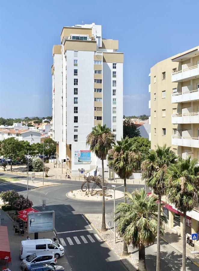 Chantal Apartment - Near The Beach - Quarteira Exteriör bild